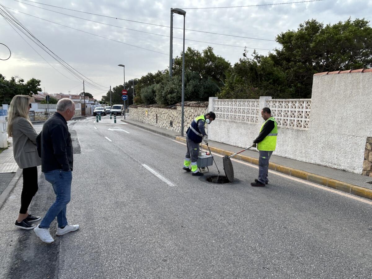 Comienza la campa&ntilde;a de desinsectaci&oacute;n de cucarachas en La Nuc&iacute;a 