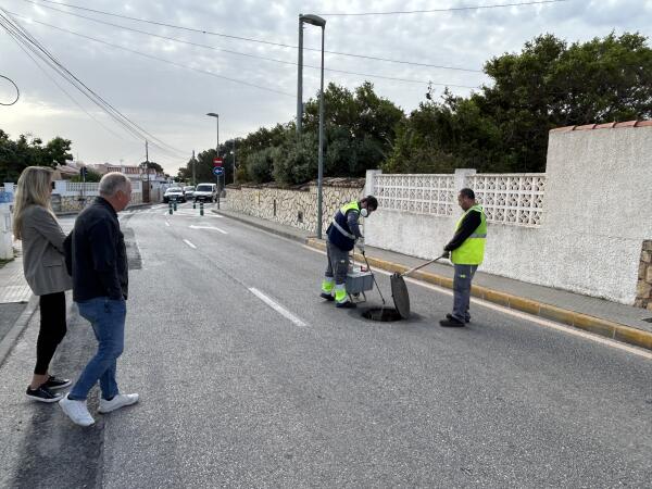 Comienza la campa&ntilde;a de desinsectaci&oacute;n de cucarachas en La Nuc&iacute;a 
