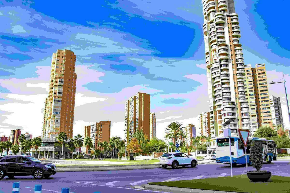 El Plan de Asfaltado se adentra en las calles Lepanto, Ibiza, Cuenca y en la Avenida Bernat de Sarrià