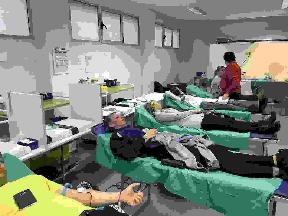 La Nuc&iacute;a &middot; 33 personas donaron sangre en el Centre de Salut