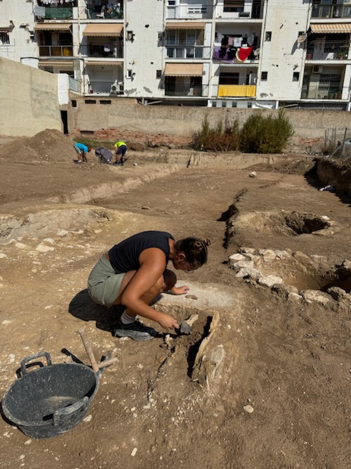 Se hallan restos de un área industrial de los siglos III y II a.C. en el yacimiento de la avenida Ciudad de Requena