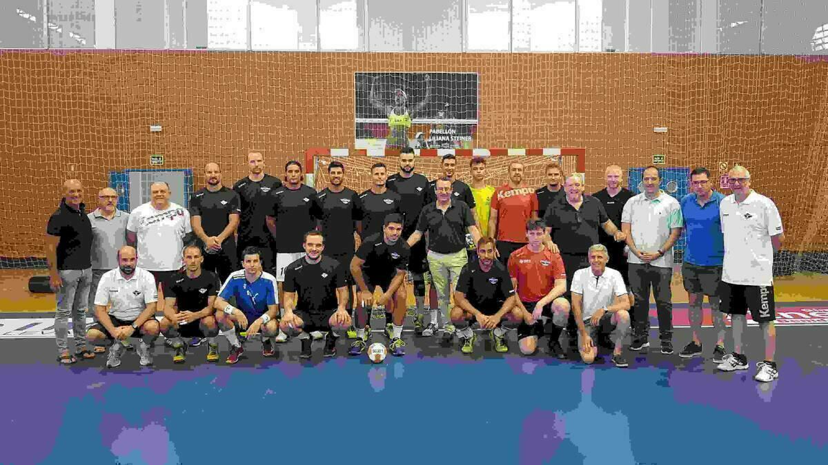 Arranc&oacute; la pretemporada del BM Benidorm