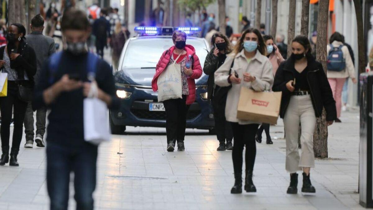 El Congreso aprueba el decreto que obliga a llevar mascarilla en exteriores