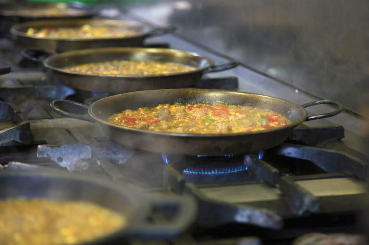 Menores y 'amateurs' y podrán participar en el V Concurso de Mejor Arroz del Mediterráneo