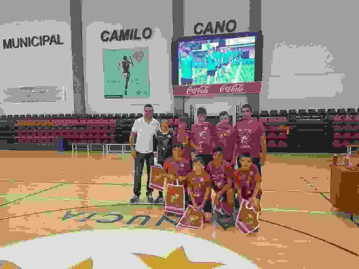 12 equipos participaron en el VII Torneo de F&uacute;tbol Sala de La Nuc&iacute;a