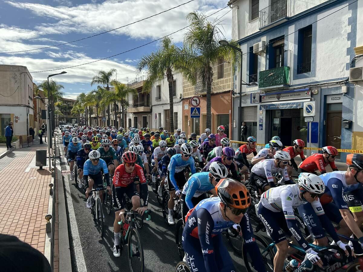 Cortes de calles este domingo por &ldquo;Cl&agrave;ssica C. Valenciana&rdquo; de ciclismo