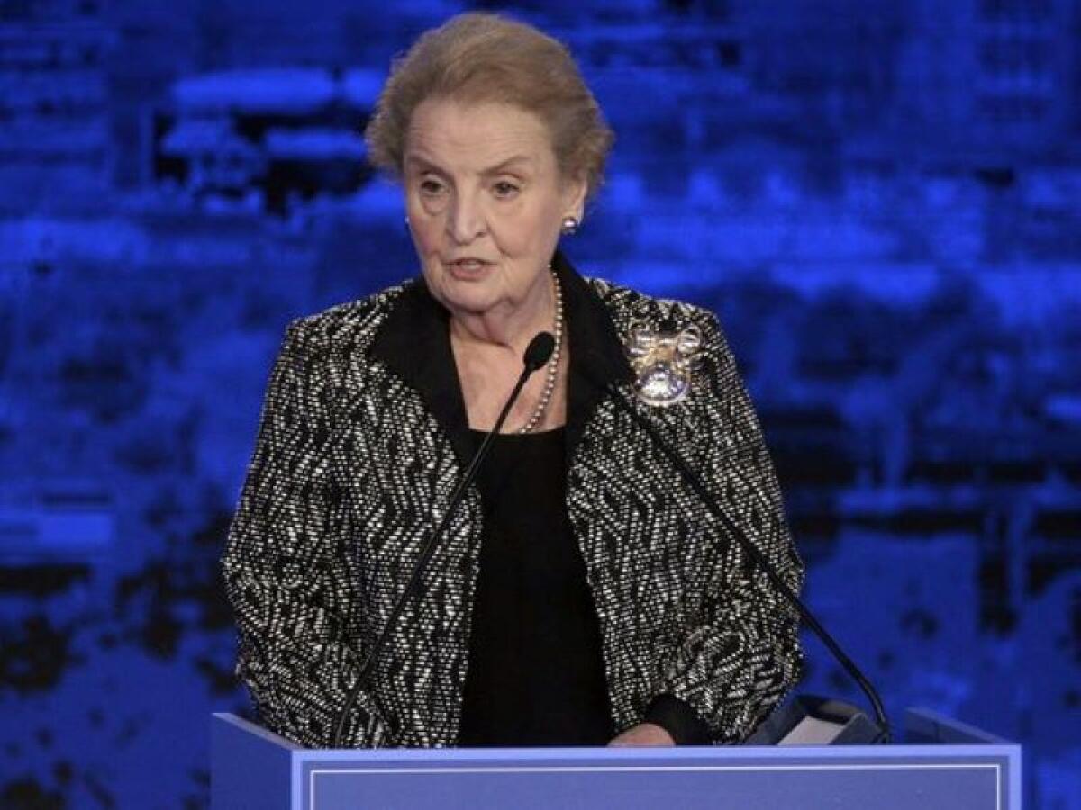 Muere Madeleine Albright, la primera mujer que lideró la diplomacia de EEUU