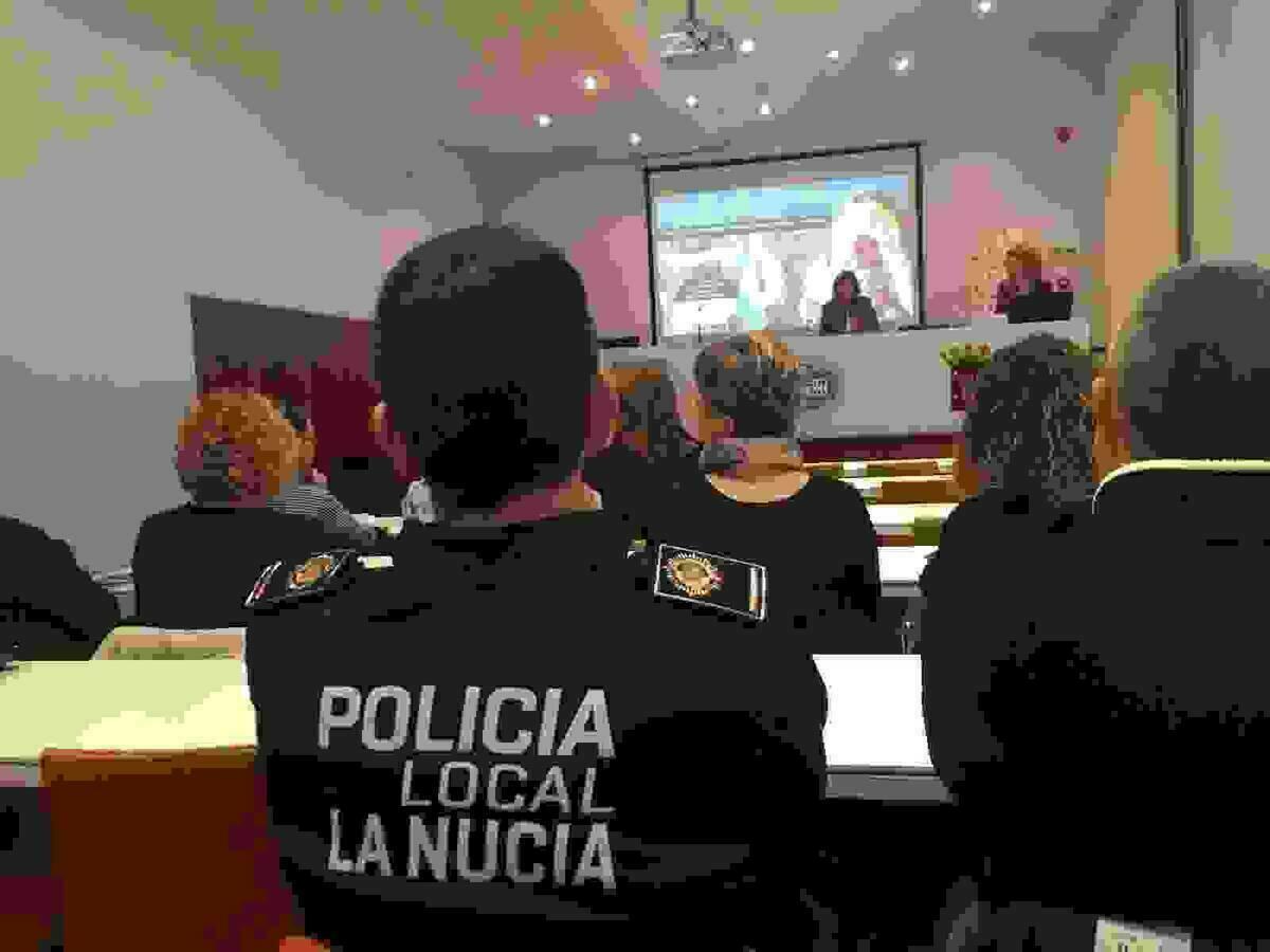 La Nuc&iacute;a &middot; Ma&ntilde;ana conferencia &ldquo;Derecho Penal e Internet&rdquo;  de las  III Jornadas contra el CyberBullying 
