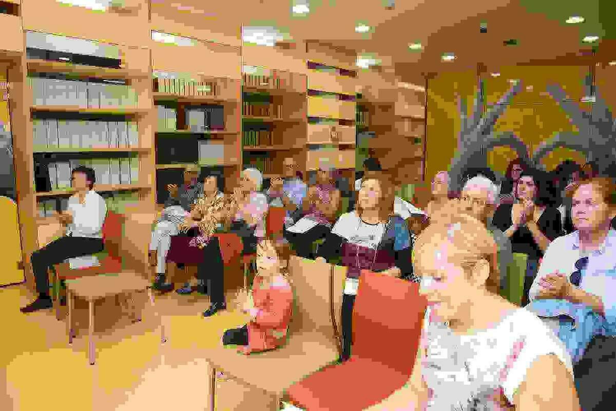 Callosa &middot; La Biblioteca Municipal acoge con &eacute;xito la celebraci&oacute;n del &lsquo;III D&iacute;a de las Escritoras: mujeres rebeldes y transgresoras&rsquo;