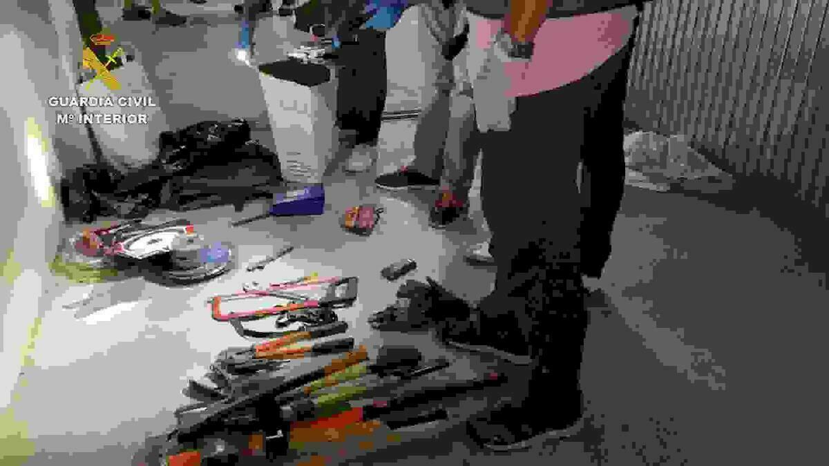 La Guardia Civil desarticula un grupo de butroneros asentado en la zona sur de Alicante