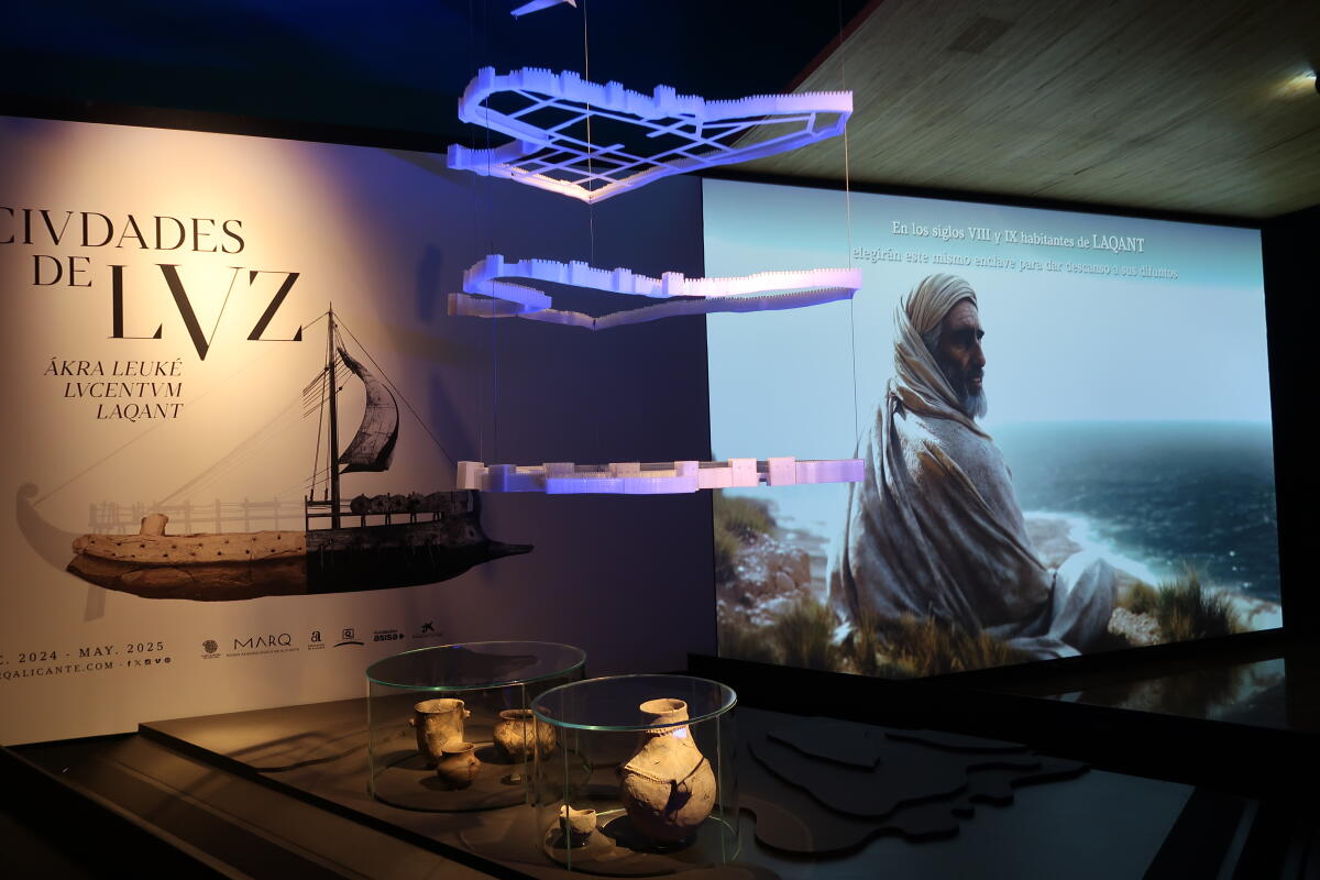 La exposición ‘Ciudades de luz’ encara su último mes en el MARQ con un balance que ronda los 50.000 visitantes