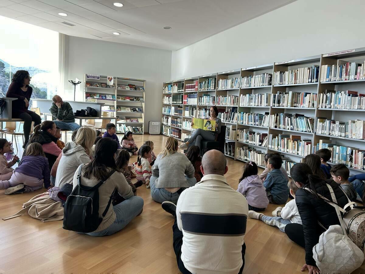 Tercera sesión de “L’Hora del Conte” en la Biblioteca Municipal