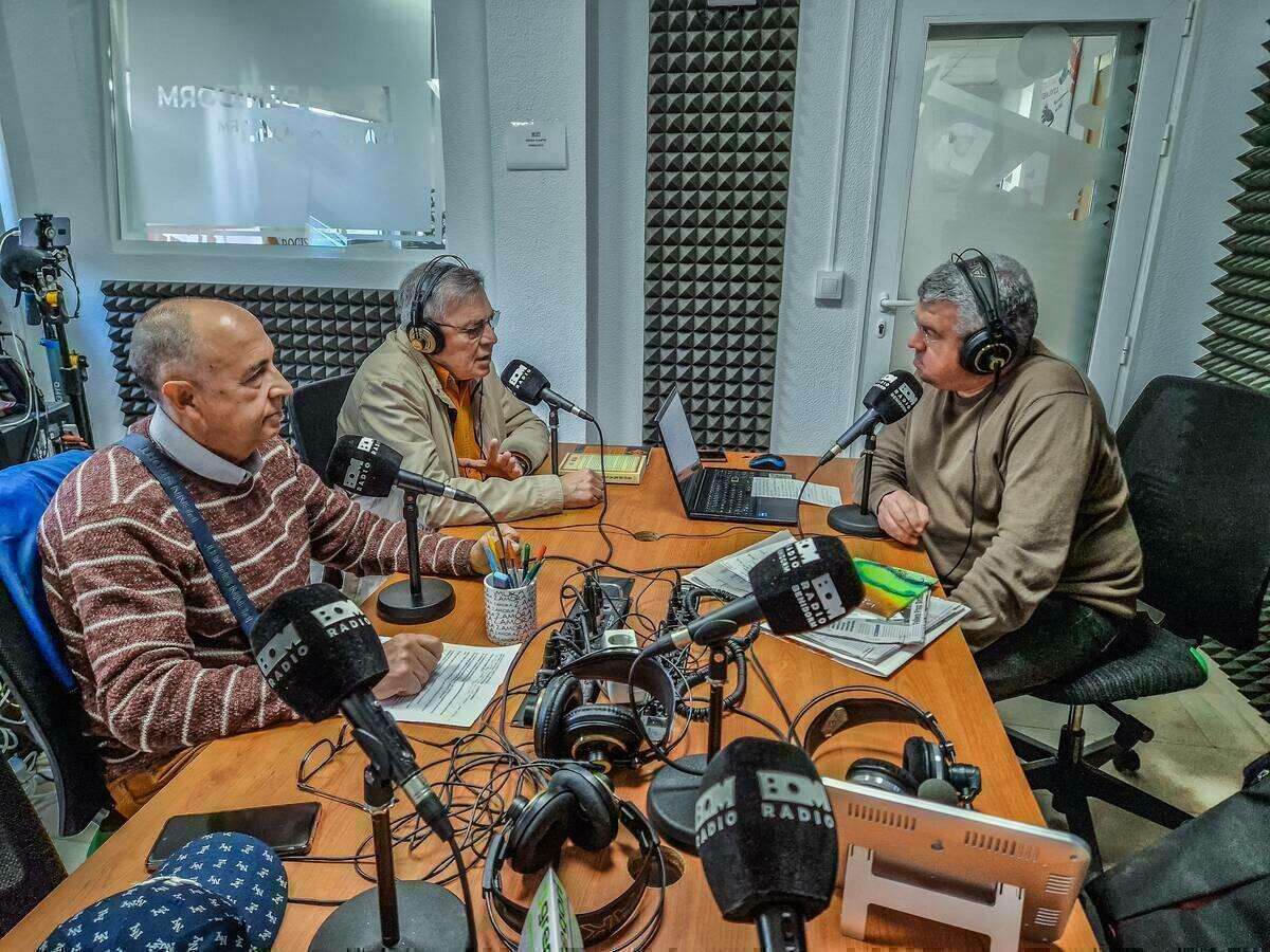 Guillermo del Pino y Julio Pavanetti presentan el “Librisco, 100 años en la carretera” de Miguel López el 19 de enero en Benidorm