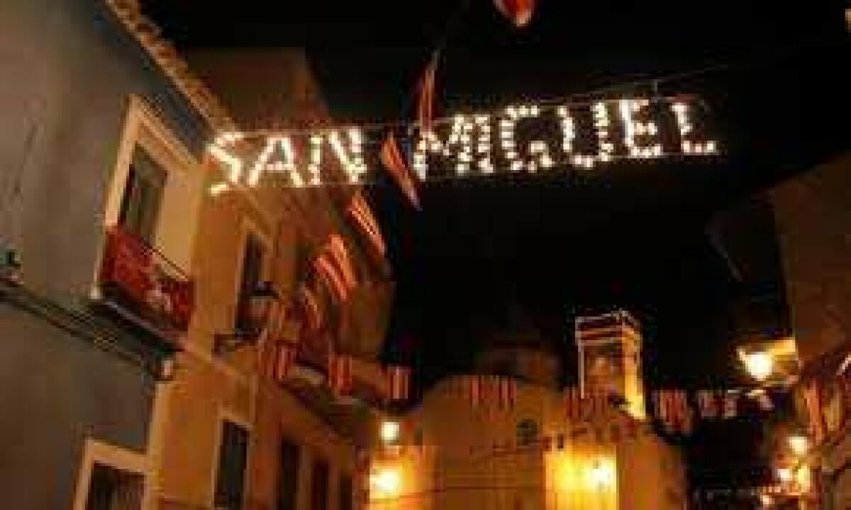 Suspensi&oacute;n oficial de las fiestas de La Ermita en honor a San Miguel 2020 de la Vila Joiosa