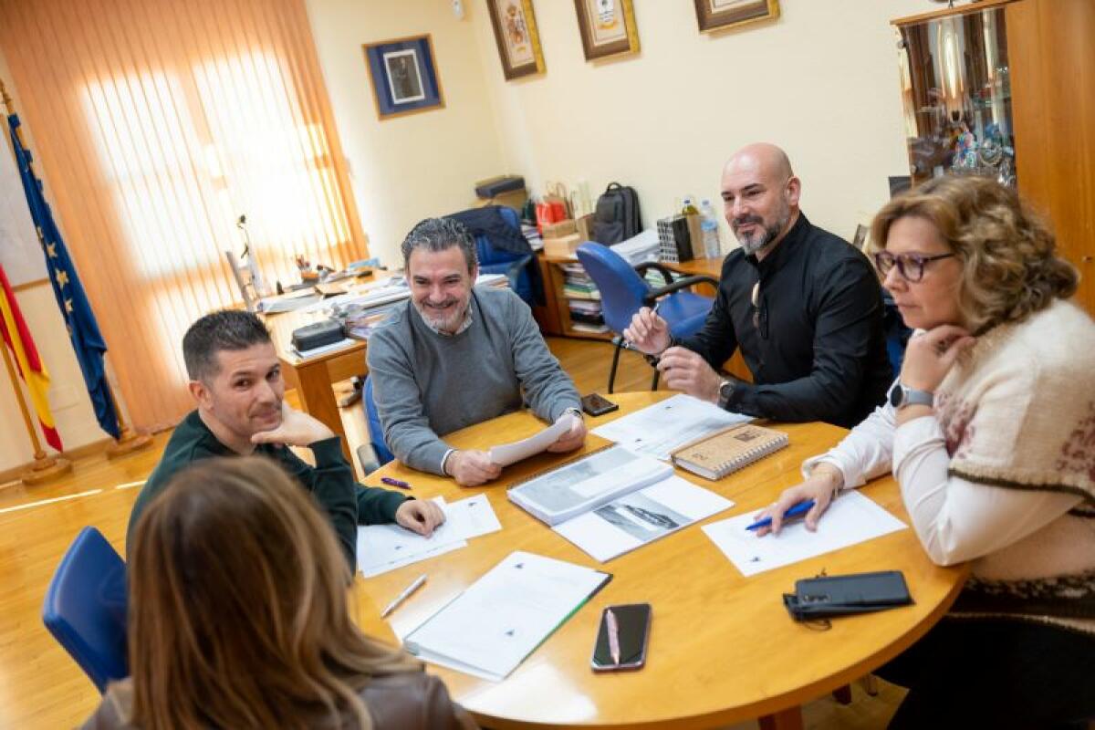 El alcalde de l’Alfàs y el presidente de HOSBEC exploran vías de colaboración entre ambas instituciones 