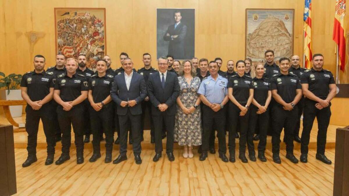 20 nuevos agentes se incorporan a la Policía Local de Benidorm