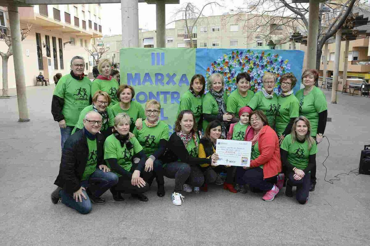  Callosa d&rsquo;en Sarri&agrave; muestra su solidaridad en la III Marcha contra el C&aacute;ncer