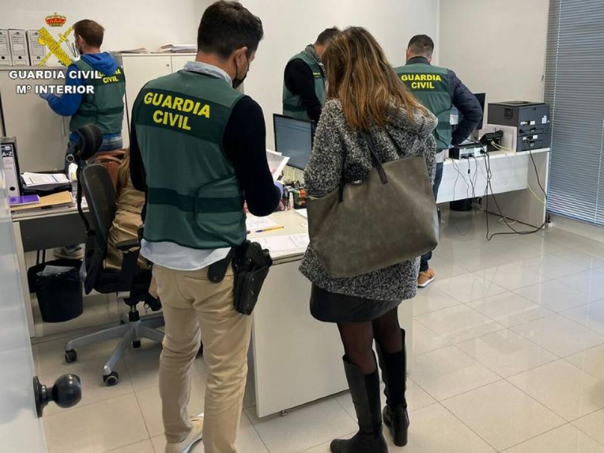 La Guardia Civil detiene a un varón por un delito contra los derechos de los trabajadores