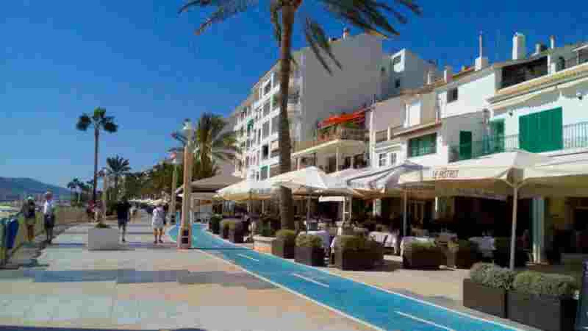 Altea &middot; El pleno aprueba por unanimidad una moci&oacute;n sobre ocupaci&oacute;n de la v&iacute;a p&uacute;blica