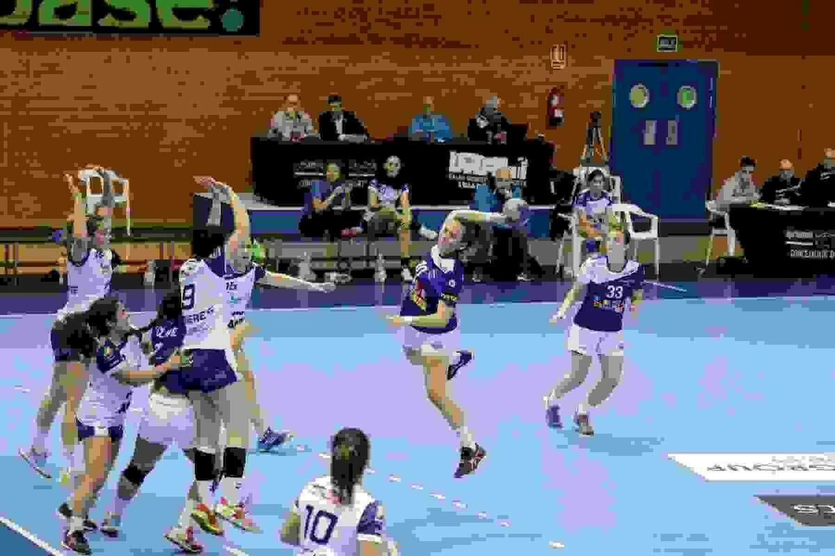 Previa BM Benidorm FEM // Las chicas de Plata se juegan el pase a la fase de ascenso