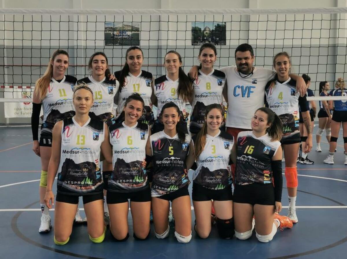 PARTIDAZO DE LAS SENIOR DE LAS SENIOR DEL CLUB VOLEIBOL FINESTRAT ESTE DOMINGO POR LA 5ª PLAZA DE LA CLASIFICACIÓN