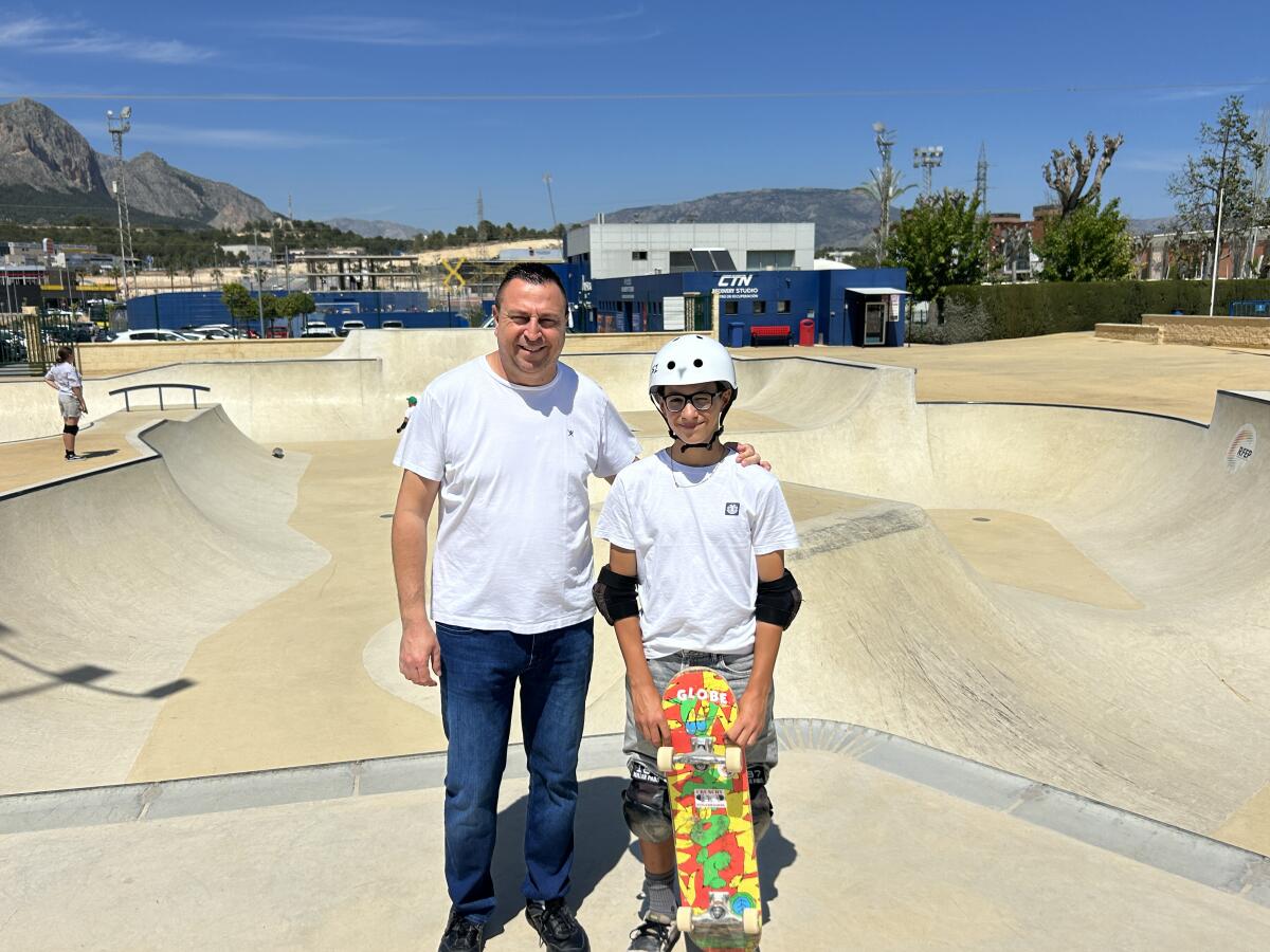 El skater espa&ntilde;ol Taiga Gimeno prepara la Copa del Mundo en La Nuc&iacute;a