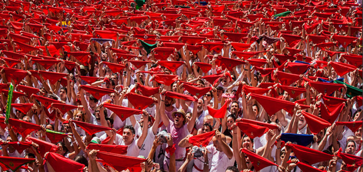 Carlos Dueñas: “Hoy traemos un TONDI con un especial San Fermín y los misterios de los toros”