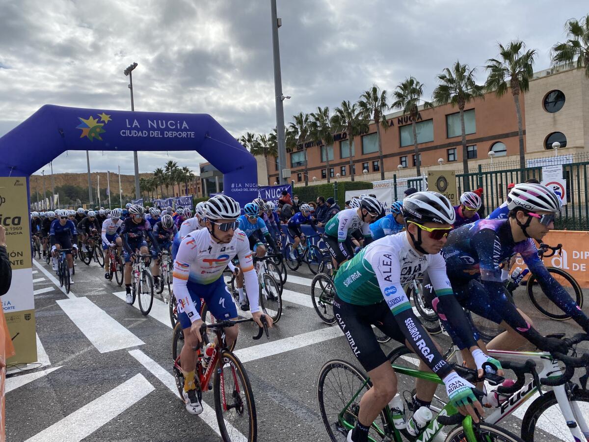 La Nucía acogió el inicio del Ciclismo Europeo con la “Clàssica Comunitat Valenciana”