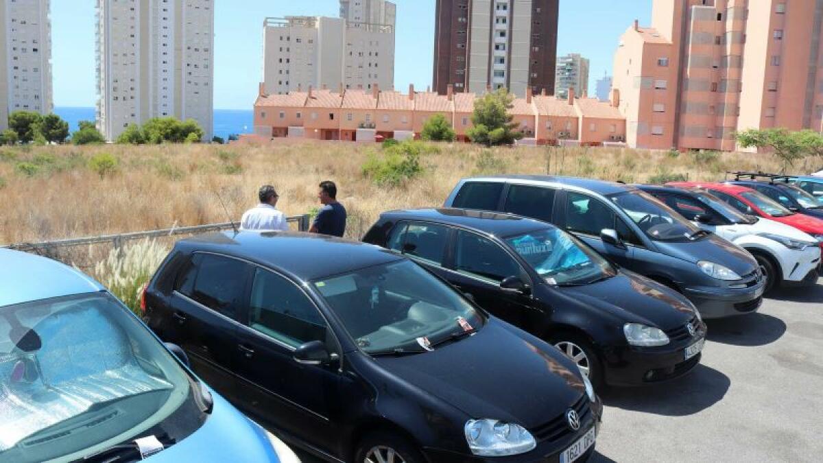 Un nuevo parking público gratuito en la avenida de Cuba sumará otras 415 plazas en Poniente  