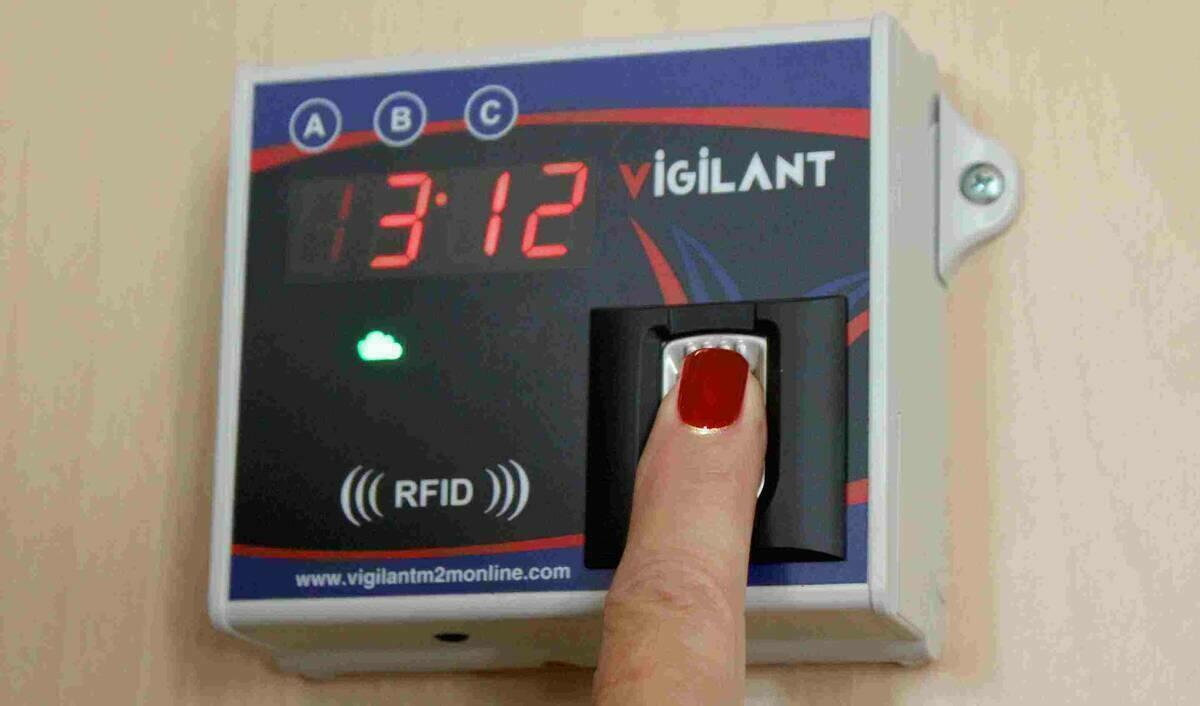 Benidorm &middot; La Mesa General aprueba el reglamento de control horario y de presencia de los trabajadores municipales