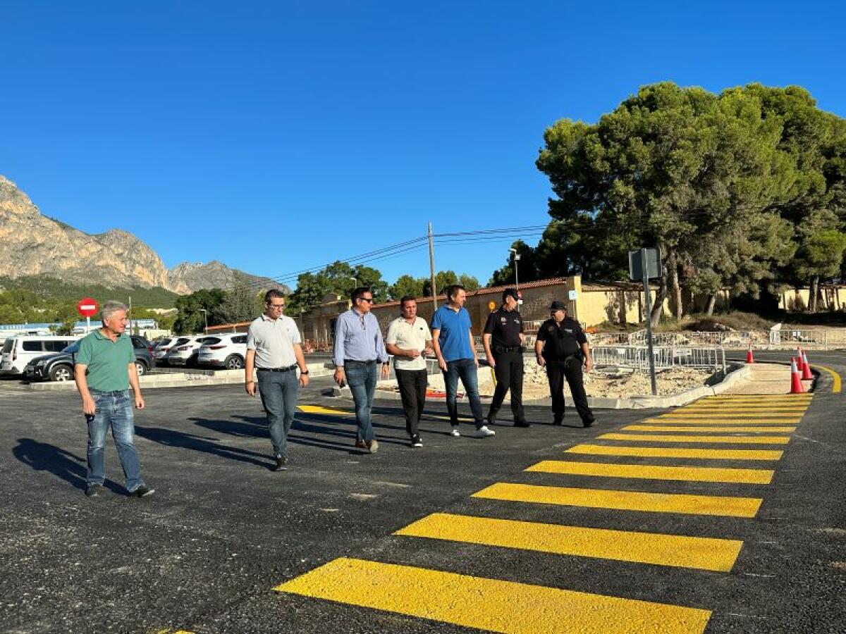 La Nucía abre los accesos provisionales al Colegio Muixara y Cementerio