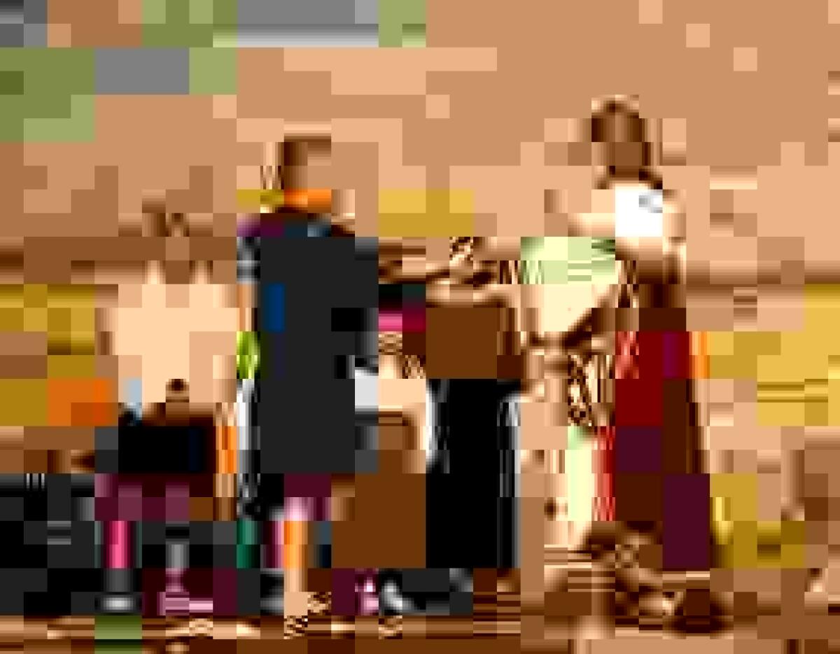 El alcalde apela a implicar a las nuevas generaciones en la escenificaci&oacute;n de La Carta Pobla