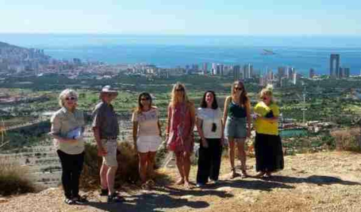 Varios medios de prensa escandinava interesados en el Benidorm m&aacute;s chic