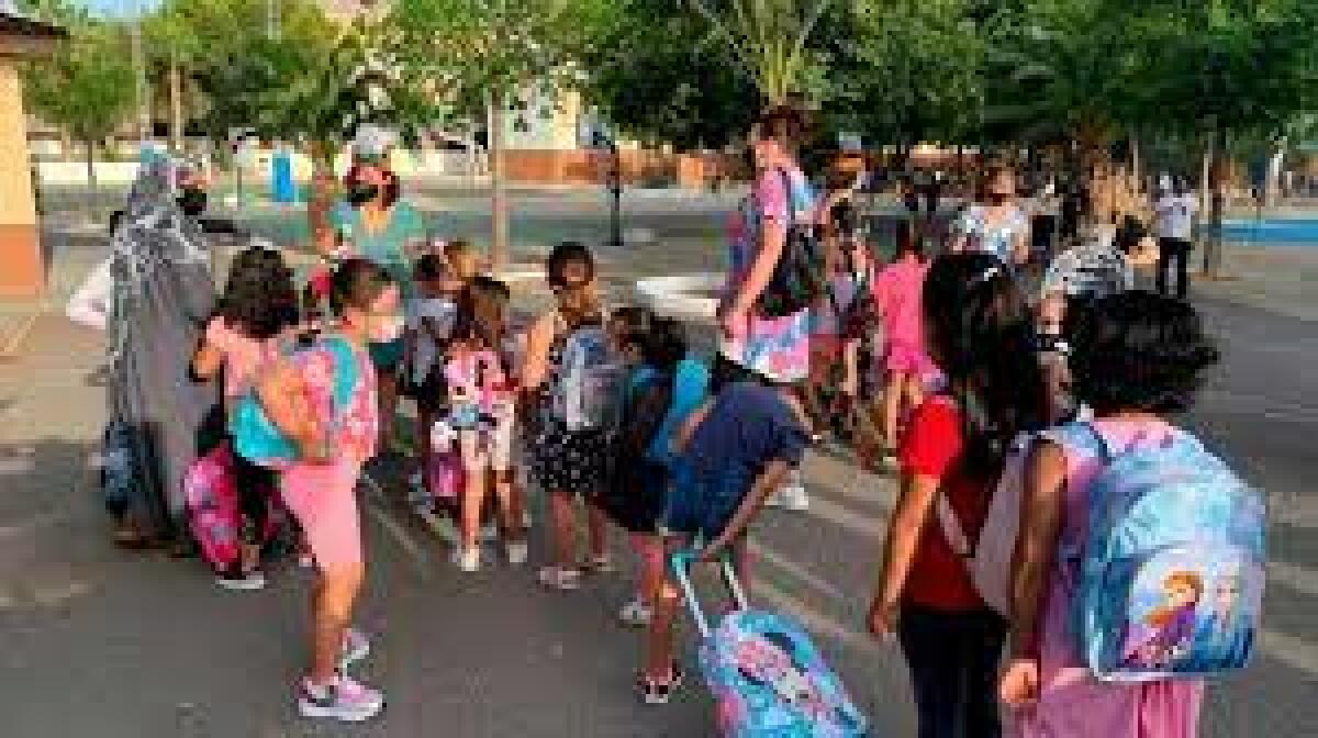 Más de 1.000 alumnos de 2º ciclo de Infantil se benefician de la ayuda municipal para la compra de material escolar 