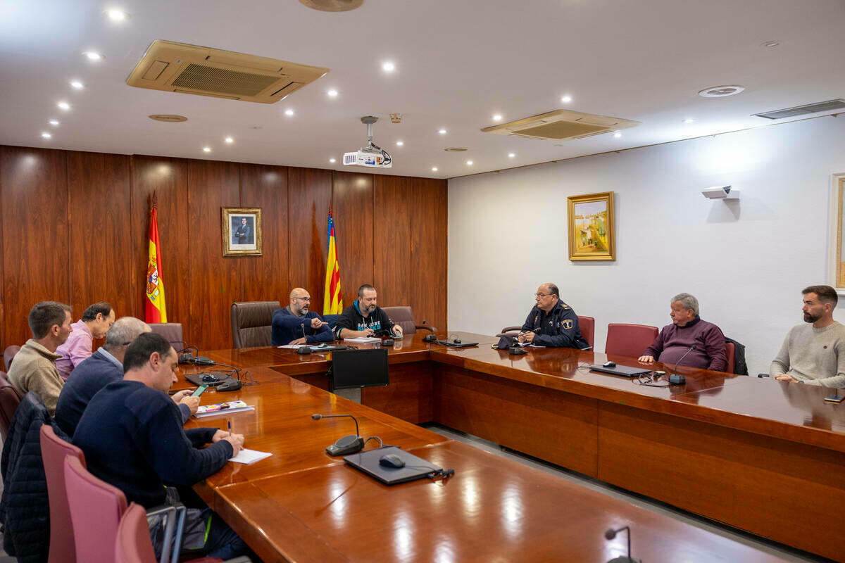 El Ayuntamiento de l’Alfàs diseña un dispositivo especial de Semana Santa para la playa de l’Albir