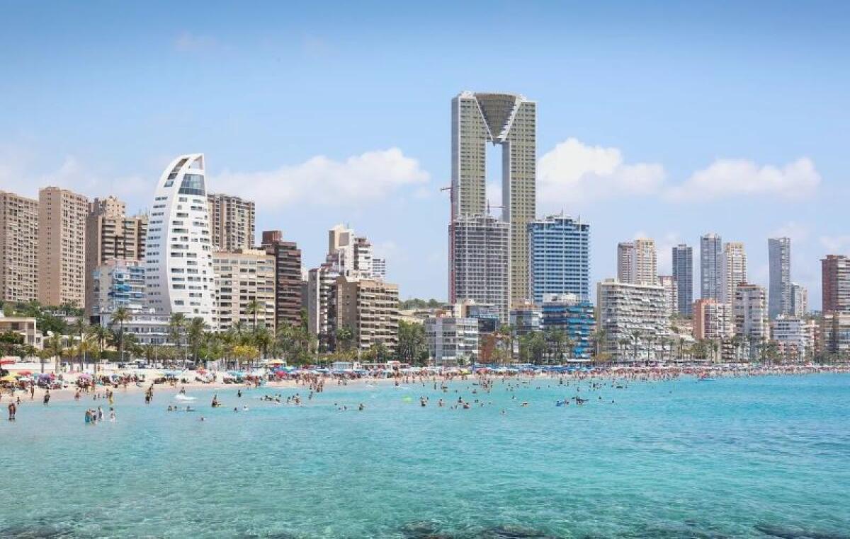 Goya RE completará el complejo Gran Delfín de Benidorm tras invertir 80 millones