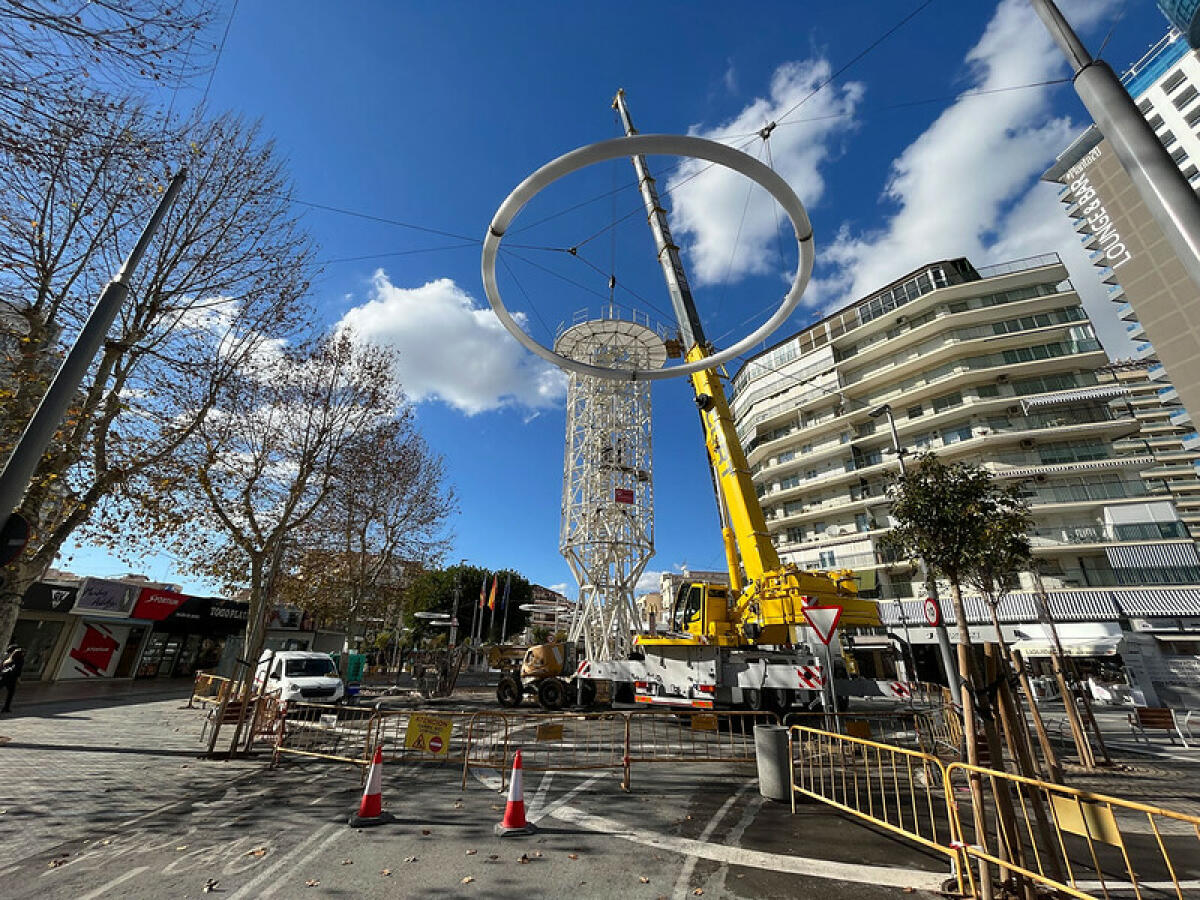 El lunes se reanuda el tráfico en la avenida del Mediterráneo a la altura de la Plaza de la Hispanidad