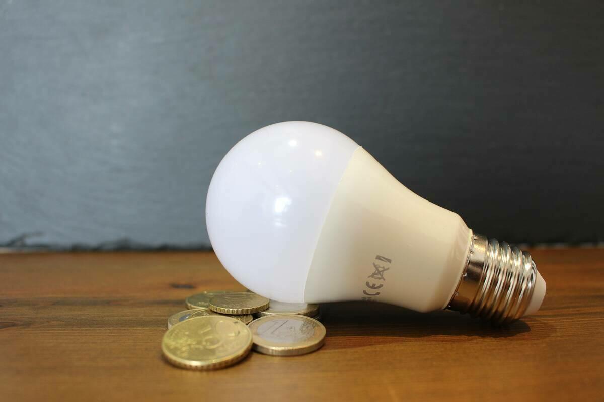 ¿Cómo reducir tu factura de la luz y gas durante la vuelta al cole?