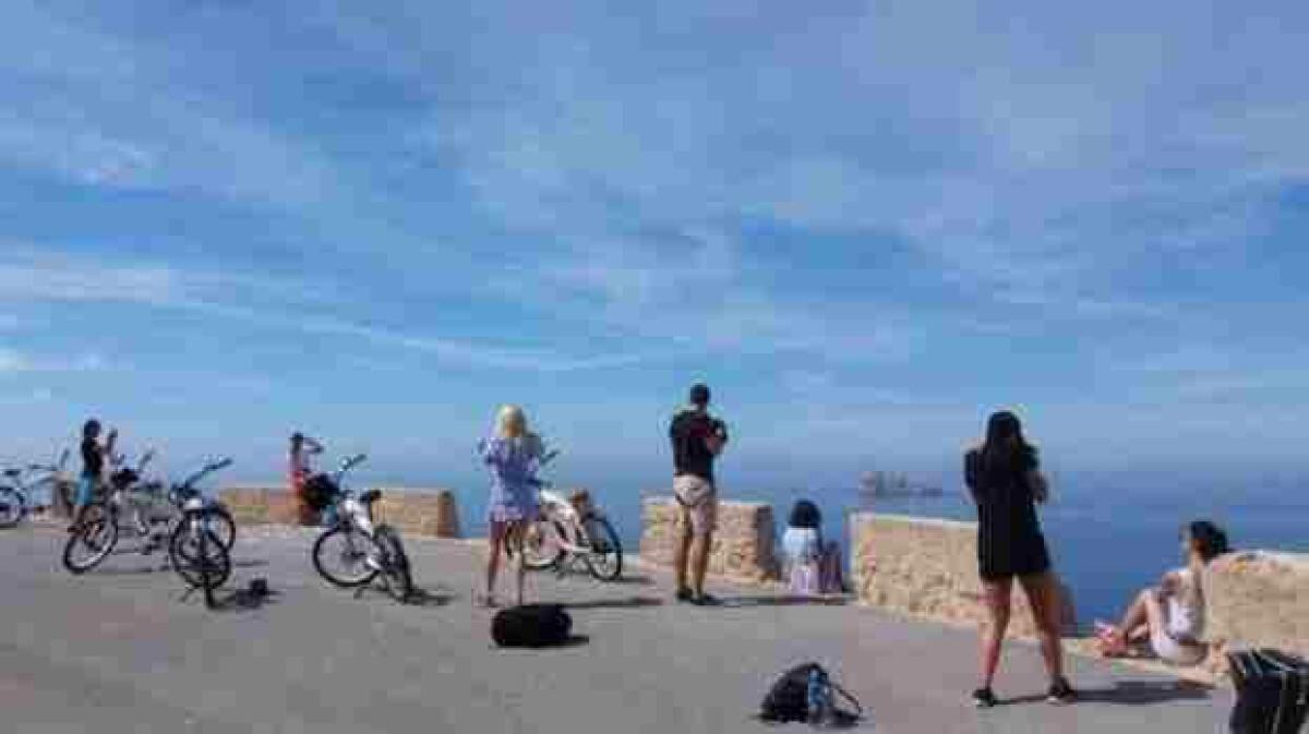 Benidorm muestra sus bondades a varias blogueras polacas