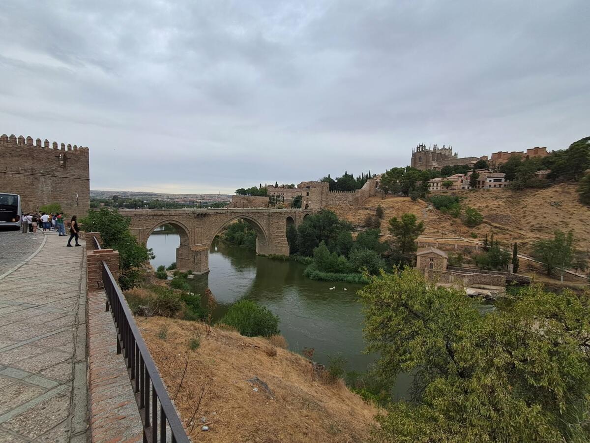 10&deg; D&iacute;a del Camino del Sureste  Benidorm - Santiago de Compostela  Almonacid de Toledo - Rielves 49 kil&oacute;metros 