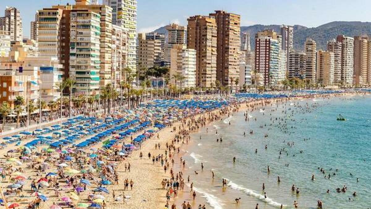 OFERTAS EMPLEO  EN BENIDORM