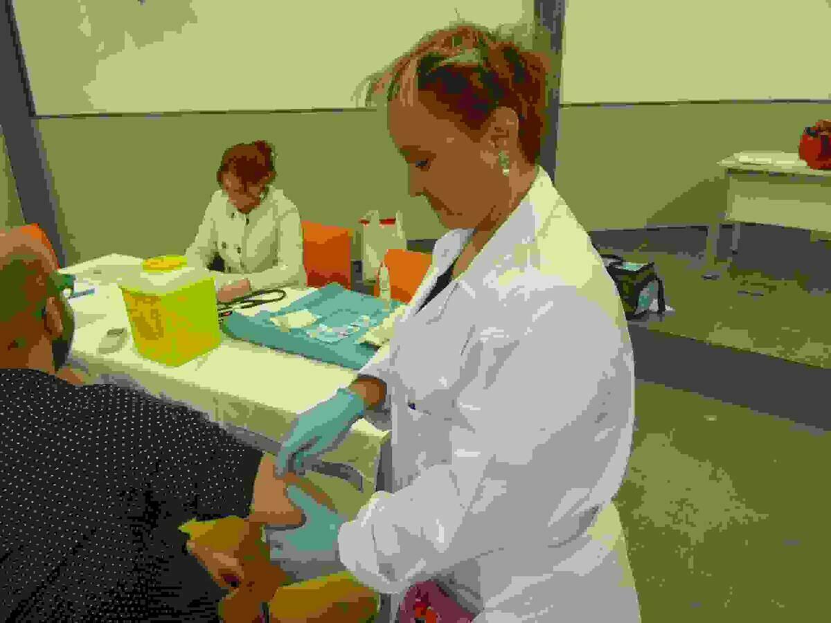 La Nuc&iacute;a &middot; Ma&ntilde;ana &ldquo;Vacunaci&oacute;n contra la gripe&rdquo;  en Centro Social Nou Espai