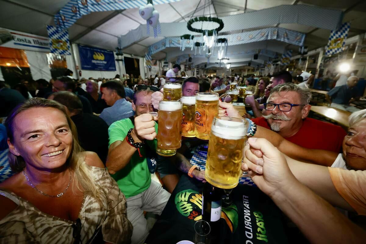 La Oktoberfest 2024 de La Nucía roza el “lleno absoluto” para su primer fin de semana