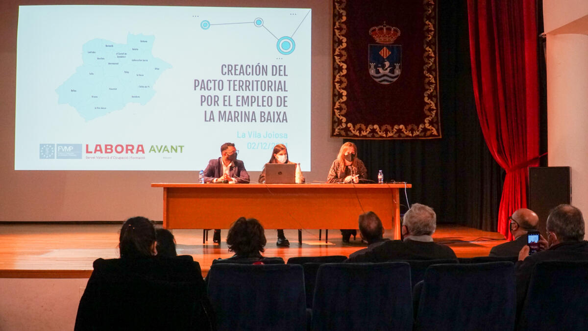 La FVMP y LABORA presentan en la Vila Joiosa su Pacto Territorial por del Empleo de la Marina Baixa 