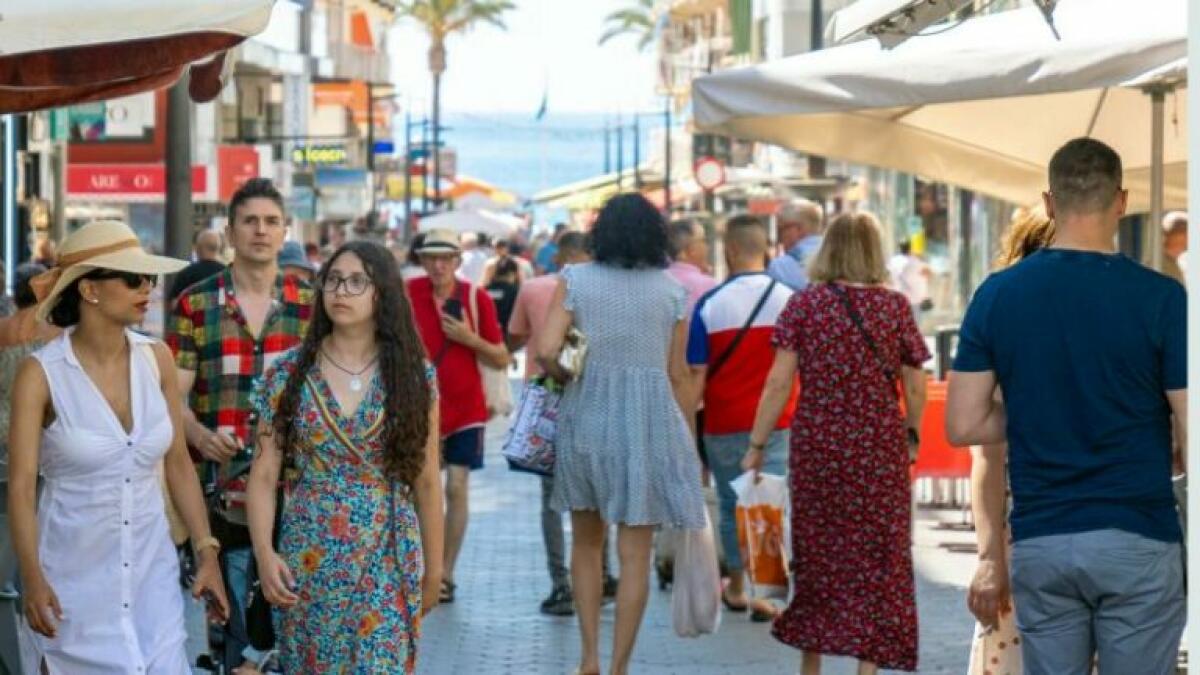 Los turistas británicos se apoderan de Benidorm pese al Brexit