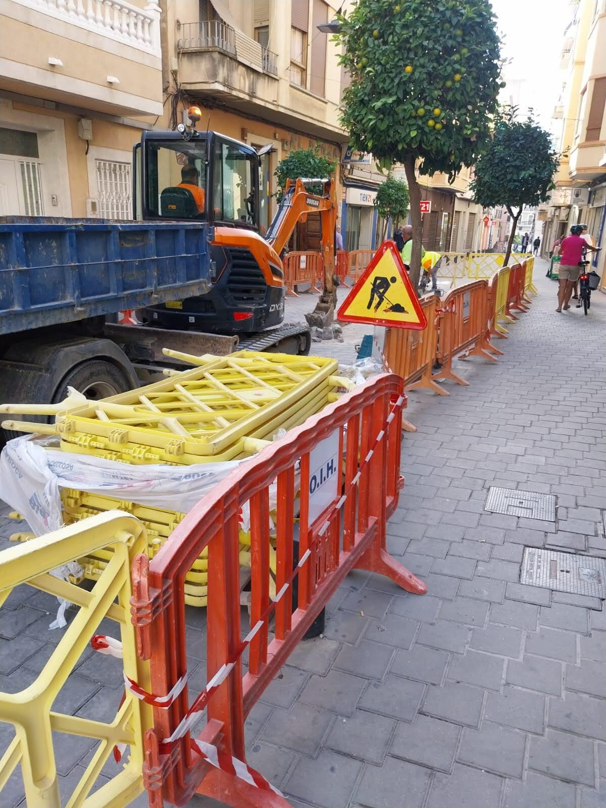 Empiezan las obras de mejora de la red de saneamiento de aguas pluviales de la calle Canalejas 