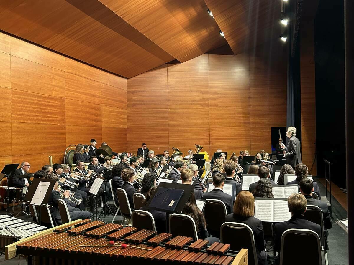 La Unió Musical La Nucia deleitó al público en el “Concert d’intercanvi de directors”