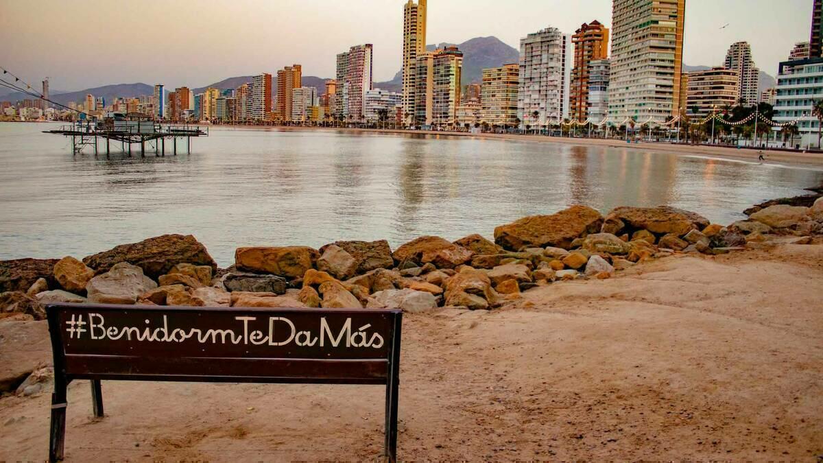 Benidorm aprueba el pago de la segunda remesa de bonos consumo por valor de 1.281.950 euros