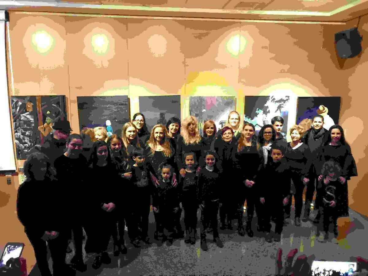 La Nuc&iacute;a &middot; La exposici&oacute;n colectiva &ldquo;La Noche&rdquo;  en el Centre Juvenil hasta el 16 de marzo