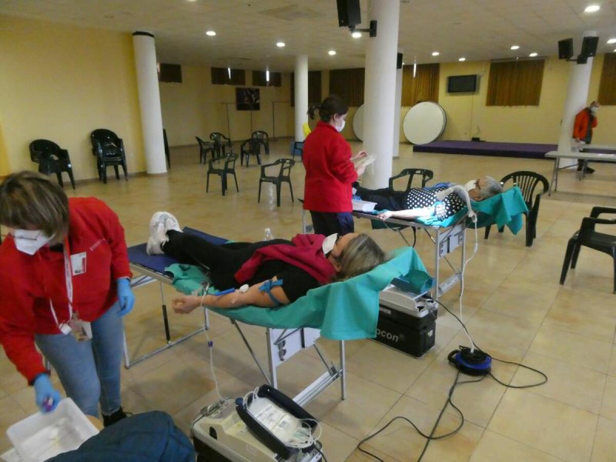 47 personas donaron sangre ayer en el Salón Social El Cirer